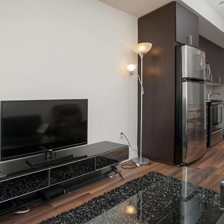 Life Suites Luxury Downtown Condos Τορόντο Εξωτερικό φωτογραφία