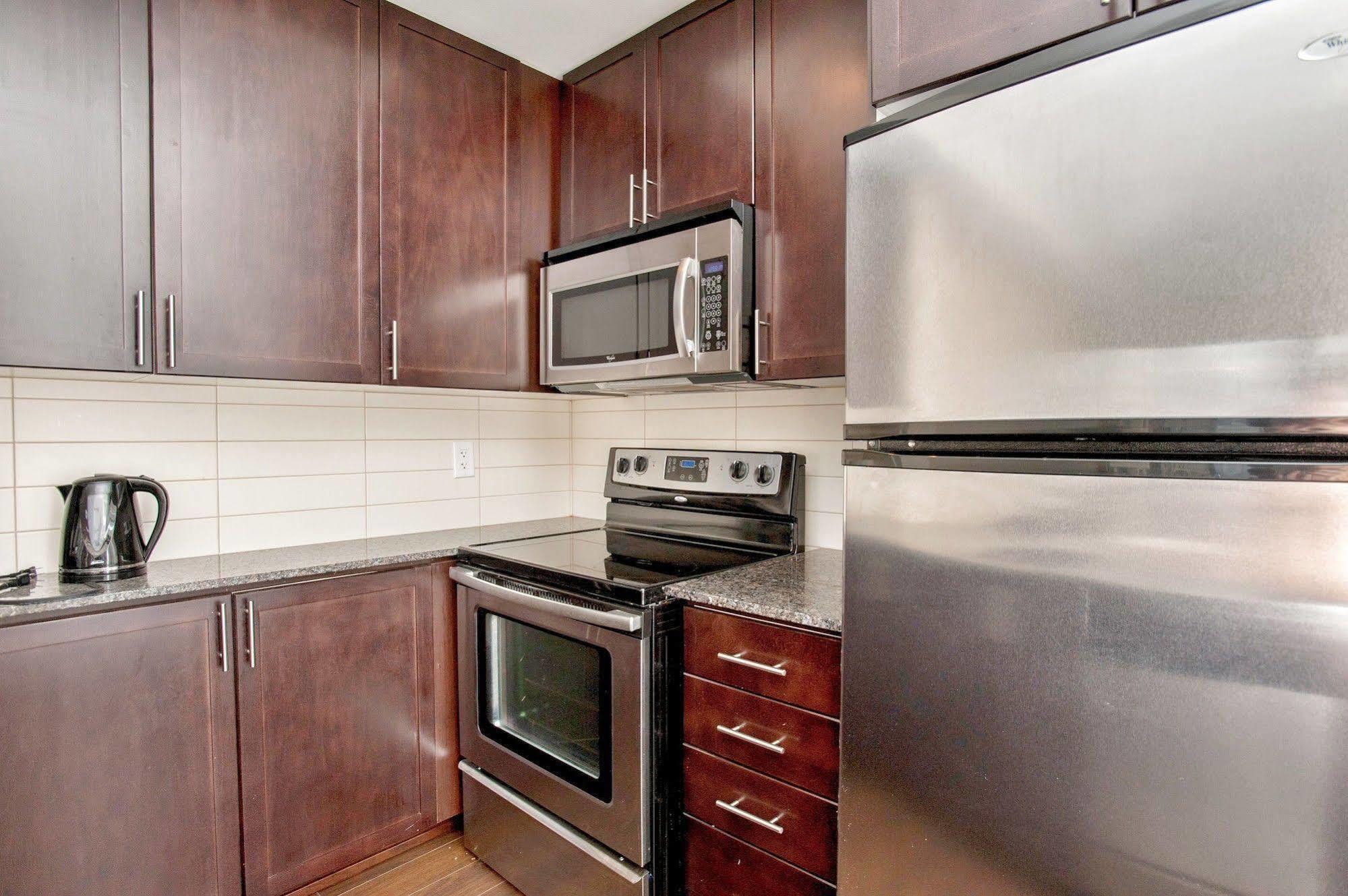 Life Suites Luxury Downtown Condos Τορόντο Εξωτερικό φωτογραφία